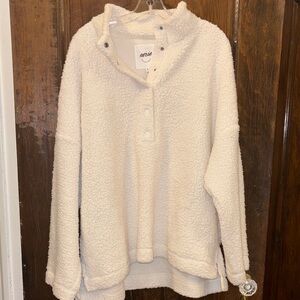 Aerie Off-White Sherpa Fleece
